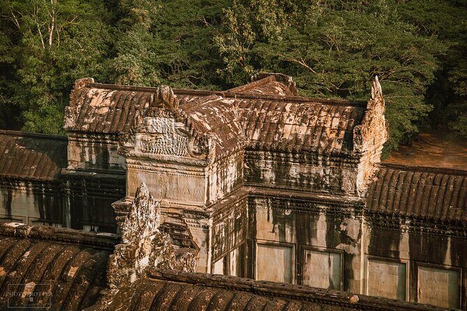 Small Group Explore Angkor Wat Tour with Guide from Siem Reap - Who This Tour Is Best For