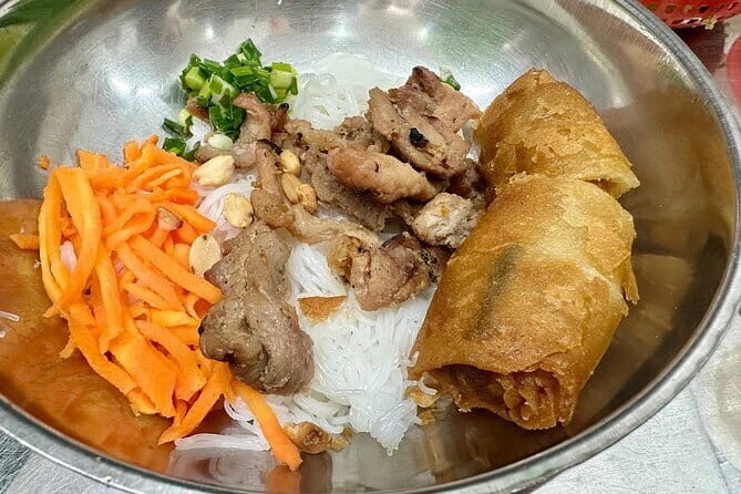 Special Sai Gon Motorbike by Night Street Food Tour - The Value and Practicalities