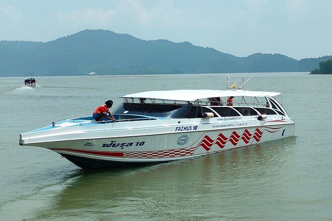 Speedboat Journey from Koh Lipe to Koh Phi Phi - Why This Transfer Offers Great Value
