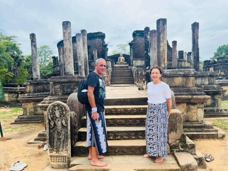 Sri Lanka: 12-Day Round Tour with Guide - Who Should Consider This Tour?