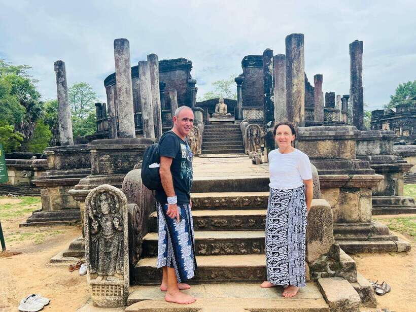 Sri Lanka: 12-Day Round Tour with Guide - Who Should Consider This Tour?