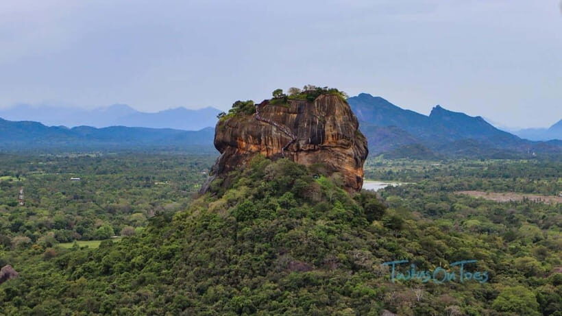 Sri Lanka: 2-Day Tour to TrincomaleeA Serene Coastal Escape - What This Tour Offers in Detail