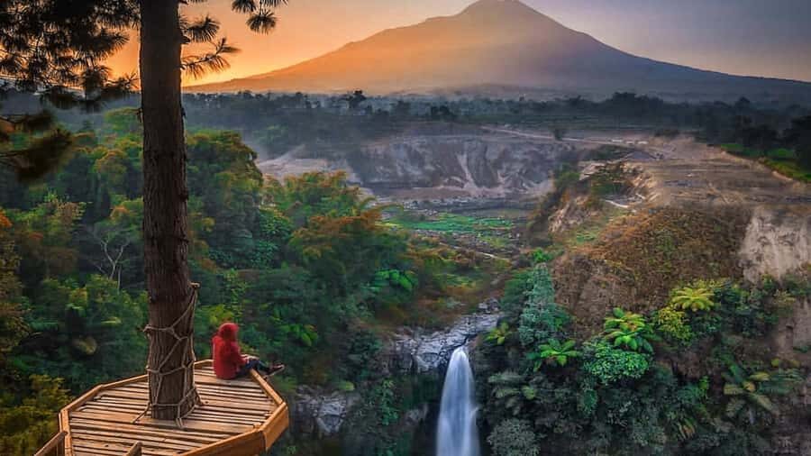 Sunrise at Kedung Kayang Waterfall and Borobudur Tour - Why This Tour Delivers Great Value