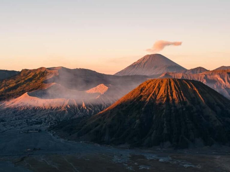 SURABAYA: 3-DAYS PEKALEN RAFTING, TUMPAK SEWU, MOUNT BROMO - Practical Considerations