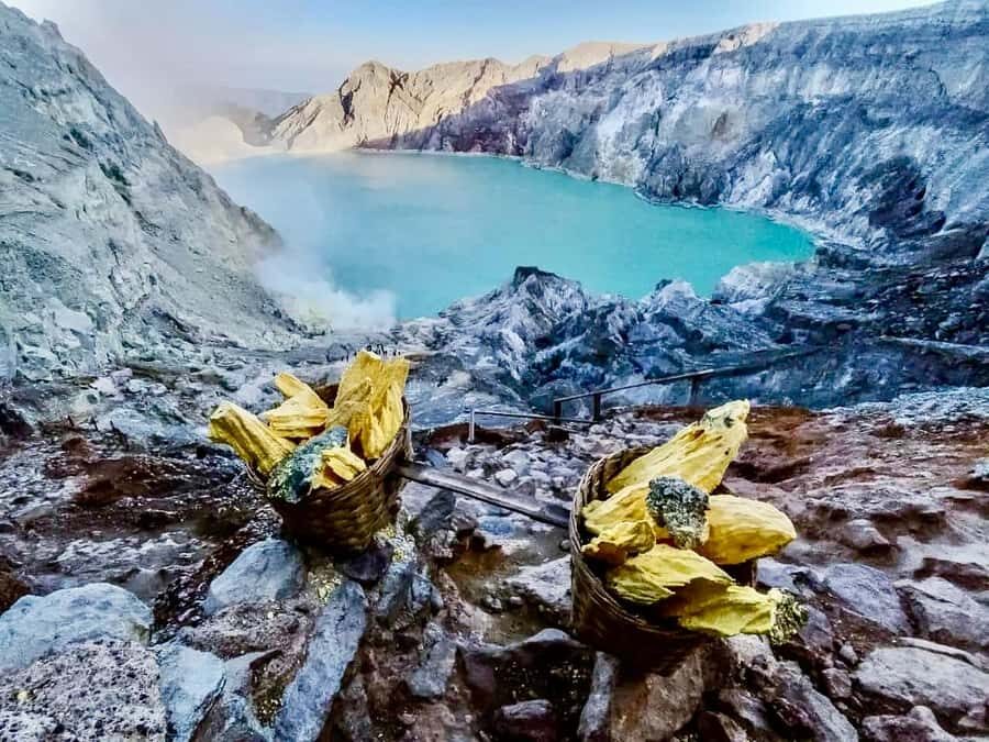 Surabaya/Malang: 3-Day Tumpak Sewu Bromo Ijen Volcano Tour - Exploring East Java: What the Tour Entails