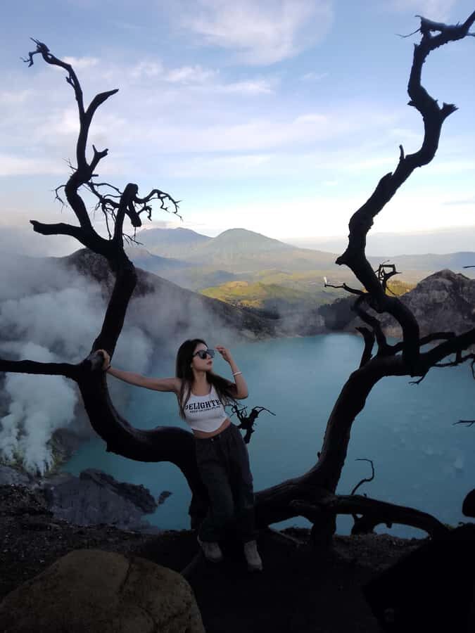Surabaya/ Malang: Mount Bromo & Ijen Tour with Bali drop-off - What Makes This Tour Stand Out?