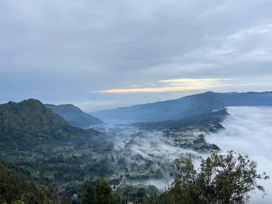 Surabaya: Mount Bromo Sunrise Private Tour - The Journey Begins: Early Pickup & Private Transport