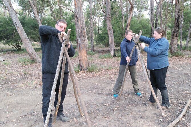 Survival Course & Basic Bushcraft Learning to Survive in the Wild - Shelter and Fire Skills
