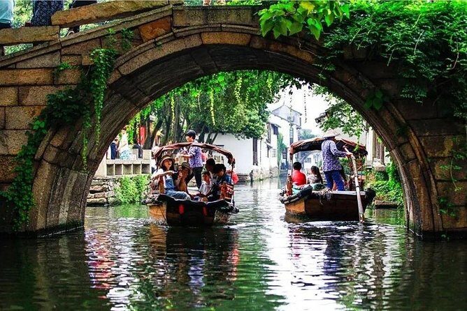 Suzhou Private Transfer to Zhouzhuang Water Town with Shanghai Drop-off Option - Detailed Breakdown of the Journey