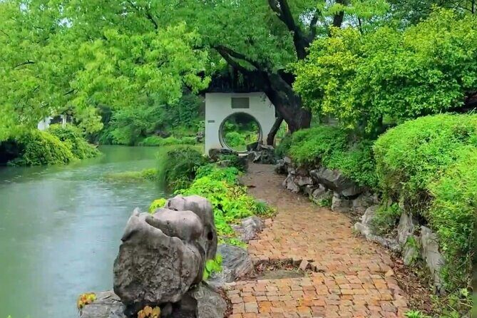 Suzhou Tongli Town and Lingering Garden by Private Car with Lunch - An In-Depth Look at the Tour Experience