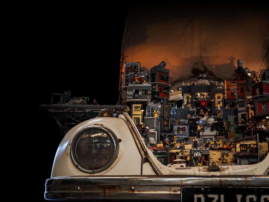 Sydney: Australian Museum RELICS Exhibition Entry Ticket - How does the exhibit handle environmental themes?