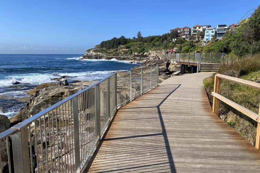 Sydney: Bondi to Coogee Hike with Ala Carte Lunch - What Makes This Tour Special?