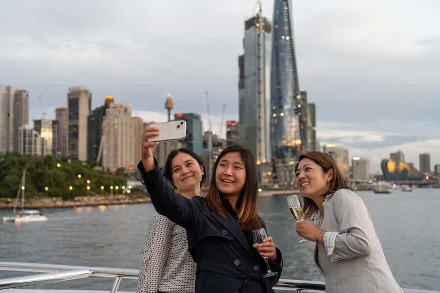 Sydney Harbour Sightseeing Cruise with Live Commentary - Who Will Love This Tour?