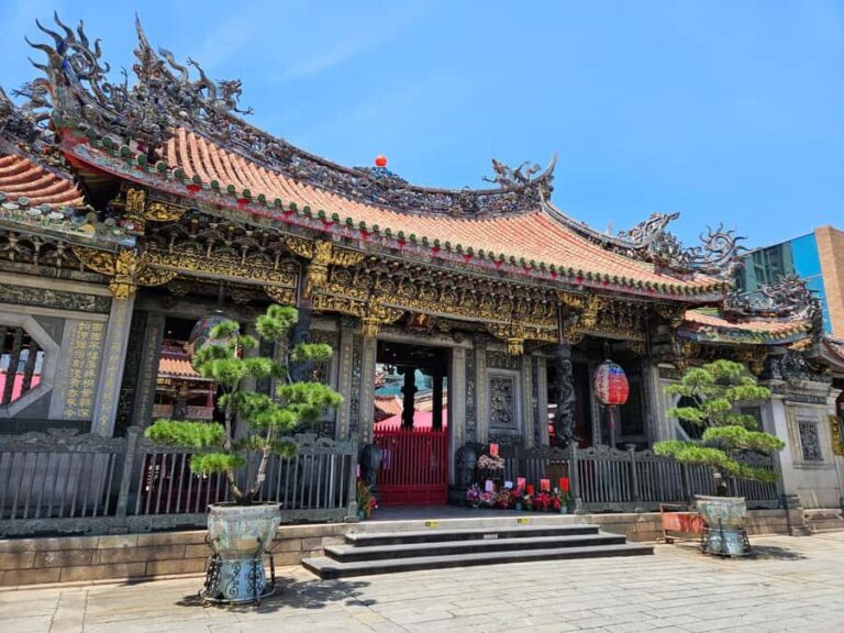 Taipei: City Landmarks, Taipei 101 Express & Din Tai Fung - How the Day Flows