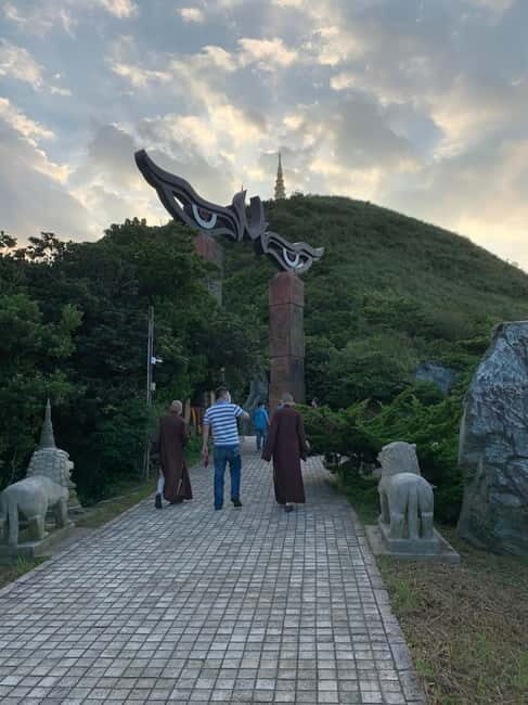 Taipei Private Spiritual Tour with Afternoon Tea & Cycling - A Deep Dive into the Experience