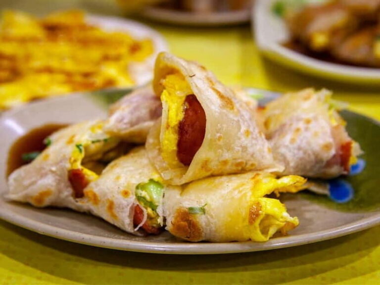 Taipei: Taiwan Traditional Breakfast & Market & Tea Tasting - Who Would Love This Tour?