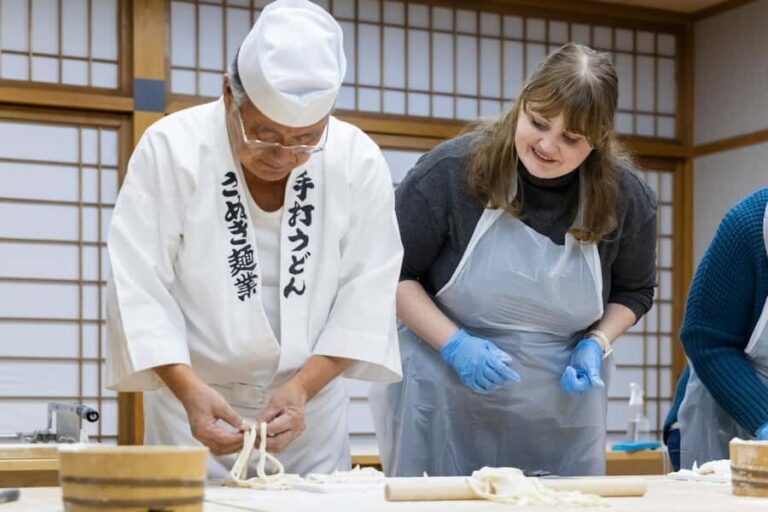 Takamatsu: Udon Noodle Luxury Bus Tour With Cooking Class - The Focus on Udon in Kagawa