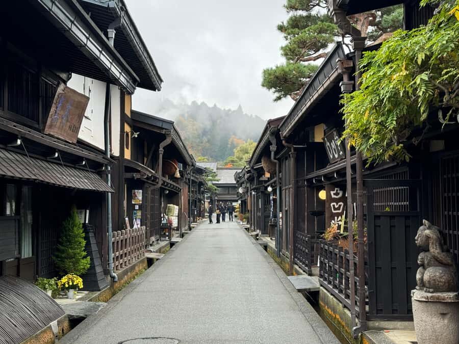 Takayama: Early Morning Guided Walking Tour & Market Visit - Practical Details and Experience Quality