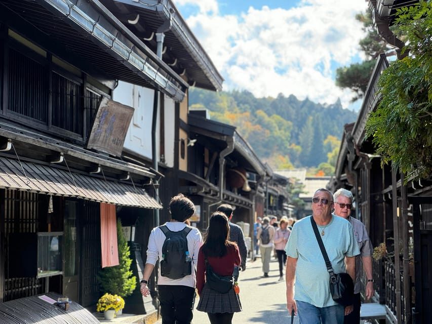 Takayama: Full-Day Private Guided Tour to 6 GYG Top Spots - Is It Worth the Price?