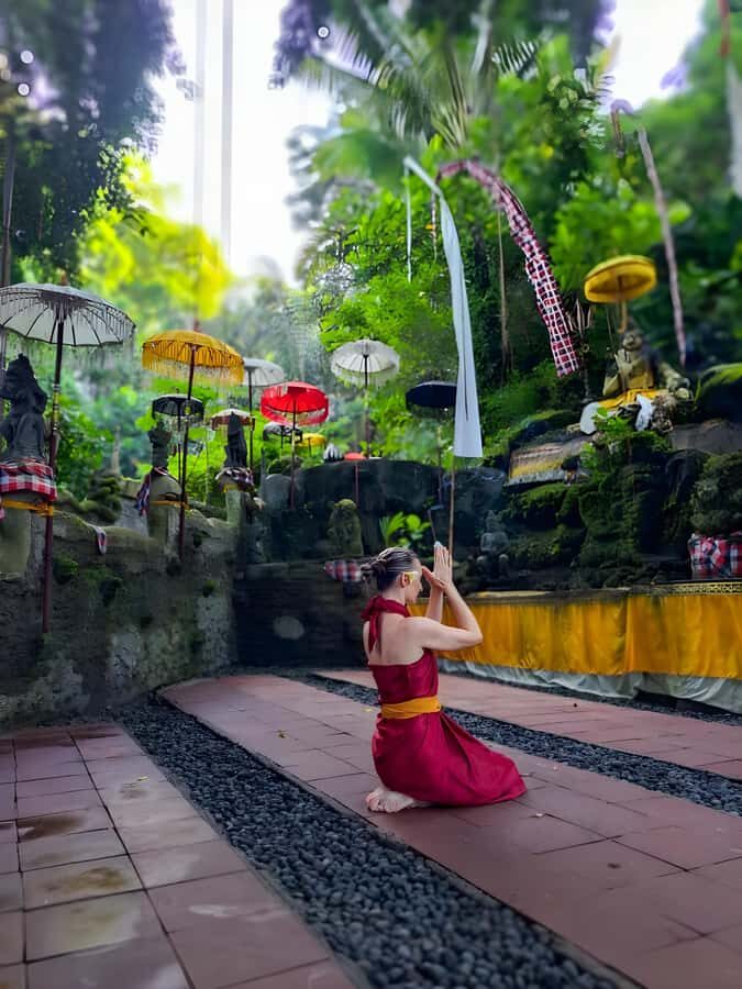 Taman Beji Griya Waterfall Melukat Ritual - A Deep Dive into the Experience