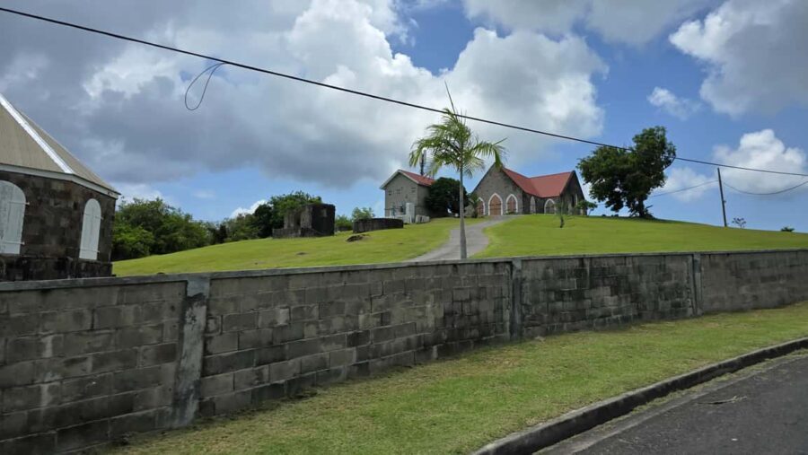 The Best of Both Worlds {The Duel Tour Of St. Kitts & Nevis} - Transportation & Group Size