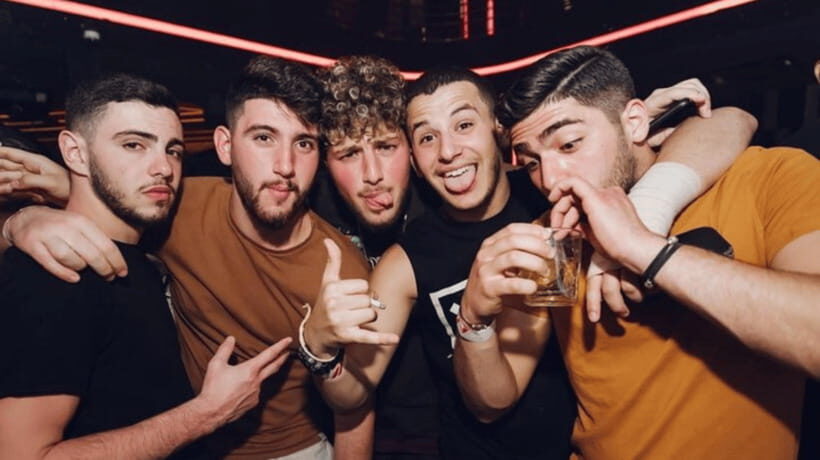 The Original Bangkok Pub Crawl - What’s Included and What’s Not