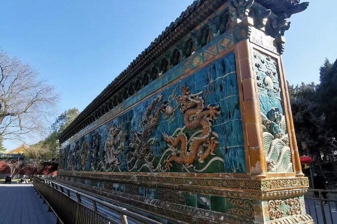 Tiananmen Square & the Forbidden City , Beihai Park Layover - Tiananmen Square: The Heart of Beijing