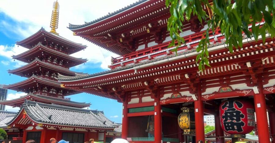 Tokyo: Asakusa and Tokyos Oldest Temple Senso-ji Tour - The Real Experience: What Tour Reviews Tell Us
