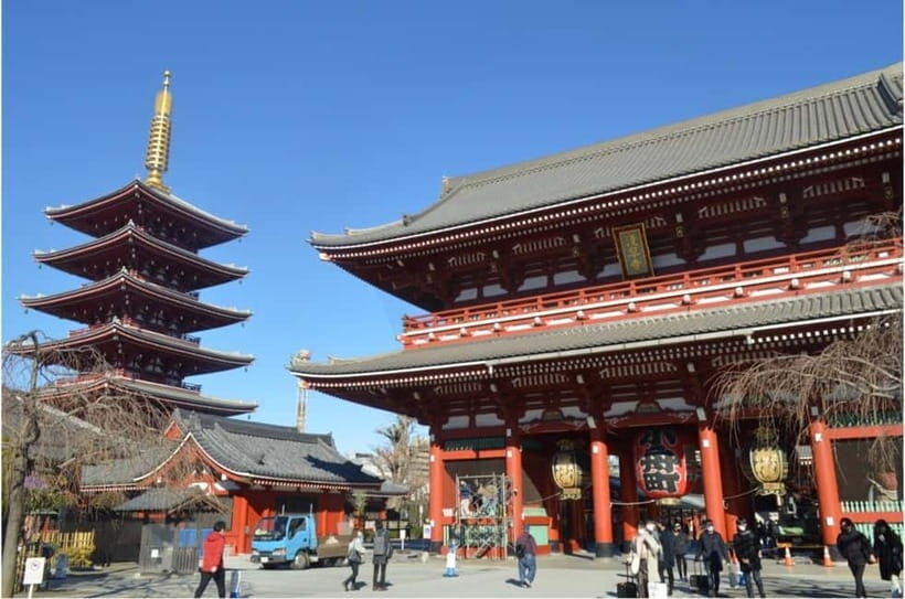 Tokyo: Asakusa Private Tour with a Professional Local Guide - The Value of a Private, Customizable Experience