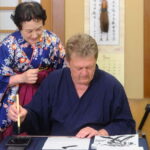 Tokyo: Calligraphy Experience with Kimono or Samue - Dress-up and Additional Touches