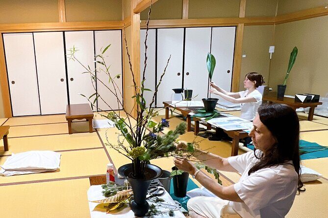 Tokyo Experience of 560 Years Tradition with Instructor - FAQ