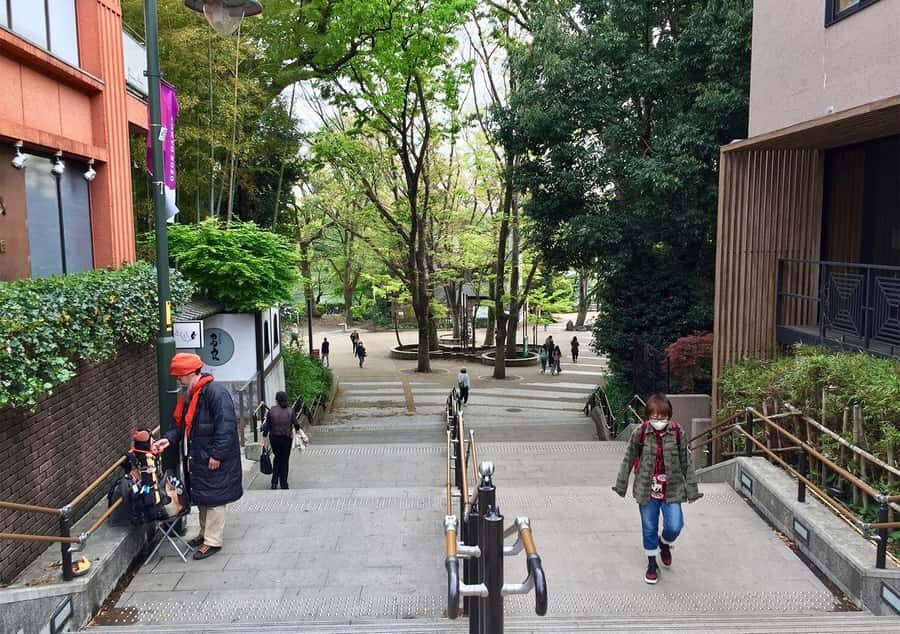 Tokyo: Inokashira Park and Zoo Guided Walking Tour - Visiting Benzaiten Shrine: Spirituality Meets Nature