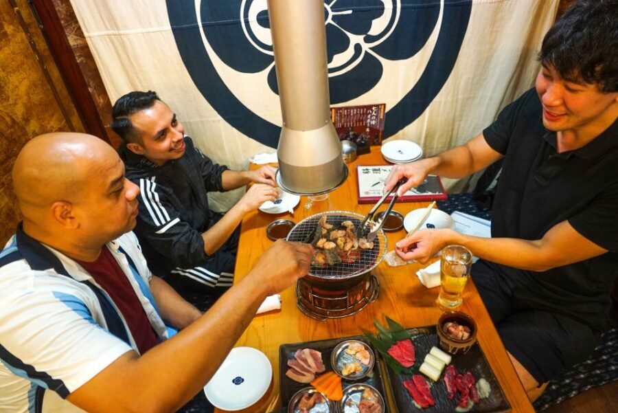 Tokyo: Night Foodie Tour in Shinjuku - sushi, wagyu beef - What’s Included and What to Know