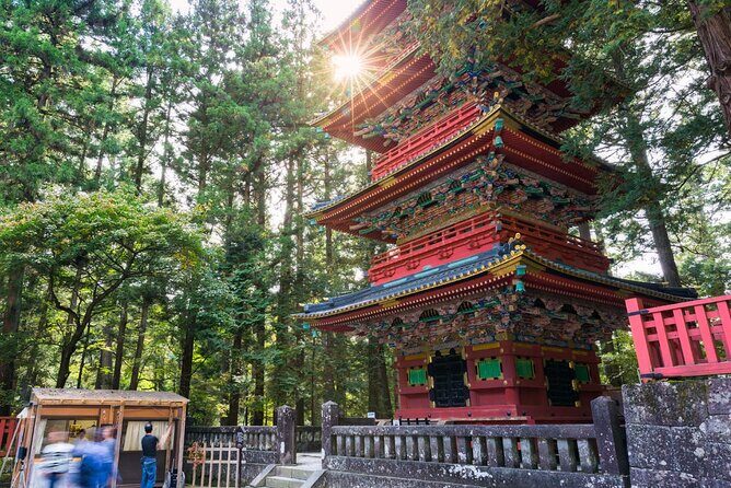 Tokyo Nikko Day Trip: Toshogu Shrine, Lake Chuzenji & Kegon Falls - Lake Chuzenji: Quiet Beauty and Refreshing Air