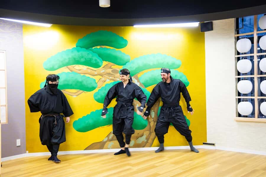 Tokyo: Ninja in Ginza: Throw Shuriken in Authentic Costume - Why This Experience Is Valuable