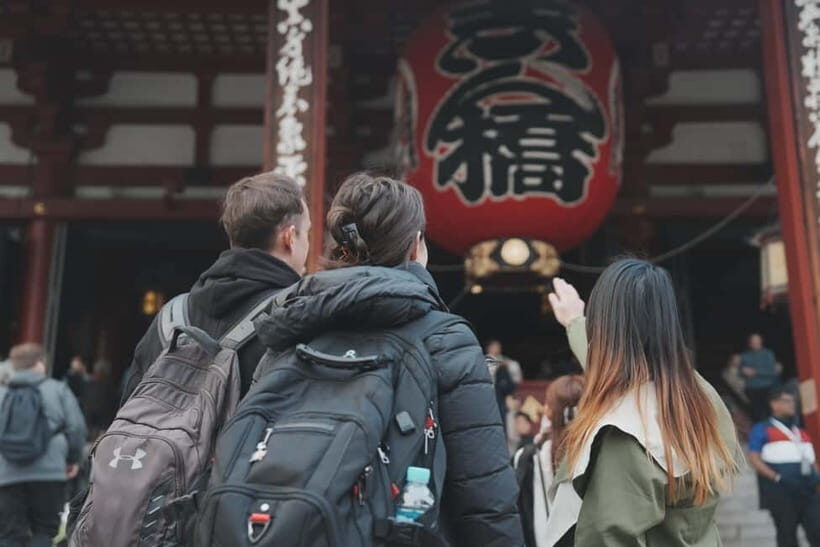 Tokyo: One Day Group Tour of Must-See Areas & Secret Spots - Modern Tokyo: Shibuya & Harajuku