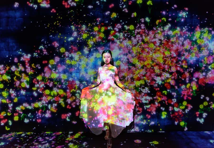 Tokyo: teamLab Planets & Toyosu Fish Market Guided Tour - Detailed Breakdown of the Tour