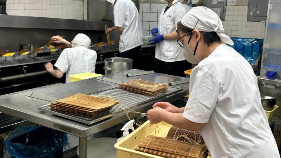 Tokyo: Tsukiji fish market food tour 9:30~ - FAQ