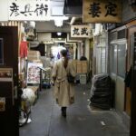 Tokyo: Tsukiji Market & Imperial Palace Morning Walk - Transition to the Imperial Palace’s Calm and Grandeur