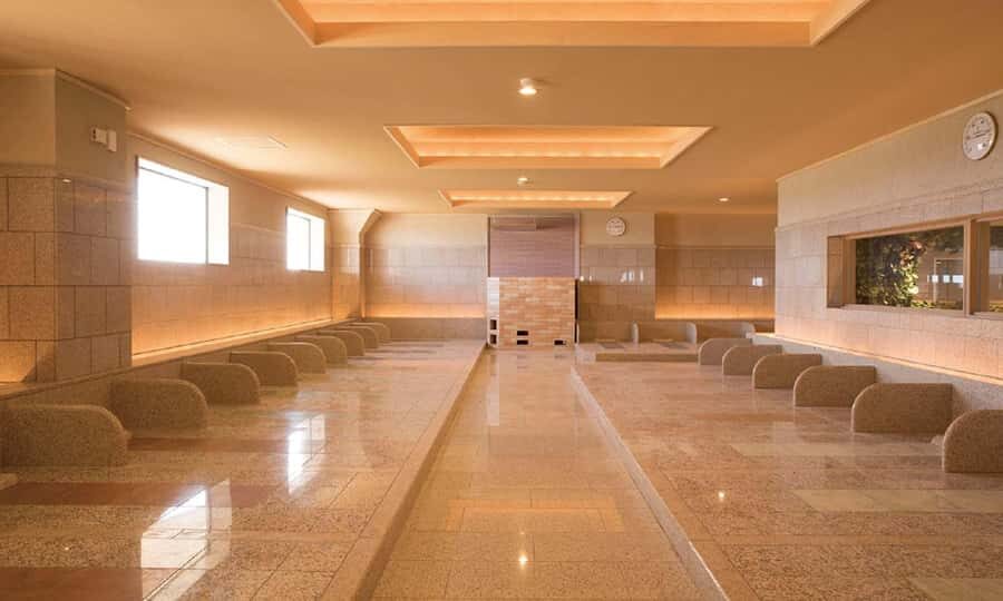 Tokyo: Ultimate Spa Japon Retreat & Kurome River Stroll - Exploring the Riverside and Local Charm