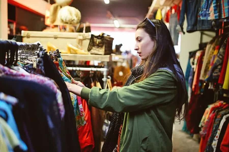 Tokyo: Vintage, Music & Cafe Walking Tour in Shimokitazawa - Vintage Shopping in Hidden Gems