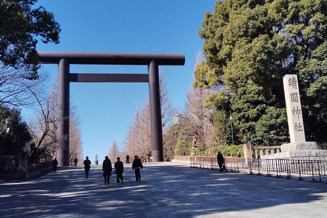Tokyo: Yasukuni Shrine and Yushukan Museum Guided Tour - Who Should Consider This Tour?