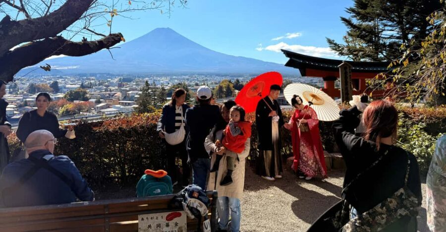 Tokyo:Mt Fuji & Hakone Day Tour with English Speaking Driver - FAQs