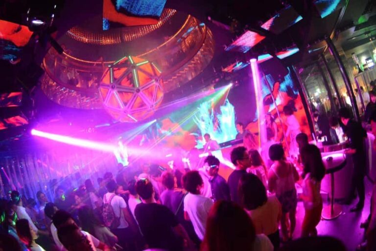 Tokyo:Shinjuku Ni-chome LGBTQ+ Local Bar Hopping Tour - Who Is This Tour Best For?