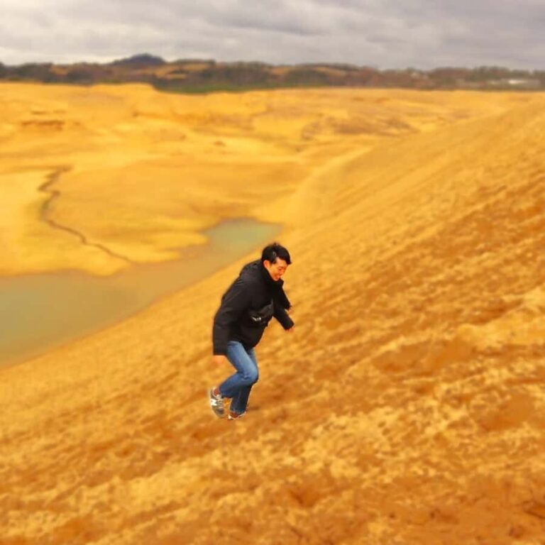 Tottori: Guided Walk through the Tottori Sand Dunes - Practical Details and Value