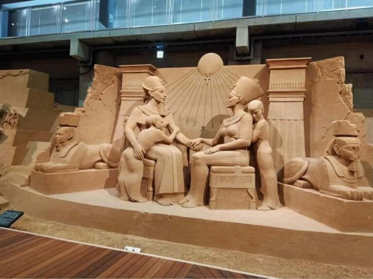 Tottori: Private Tour to Sand Dunes, Museum & Hakuto Coast - Discovering Tottori’s Natural Wonders and Cultural Highlights