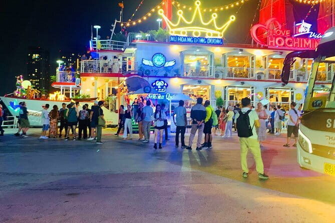 Traditional Water Puppet Show & Dinner On Cruise - Value and Practicality: Is It Worth It?