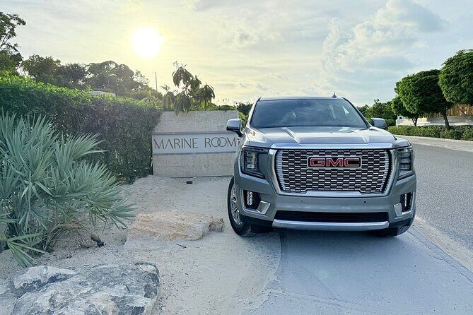 Turks and Caicos Private SUV Airport Transportation - Meeting Points and Operating Hours