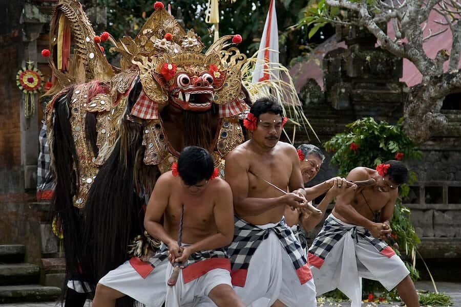Ubud: Art, Culture, Nature, and Heritage Tour - A Traditional Dance that Tells a Story