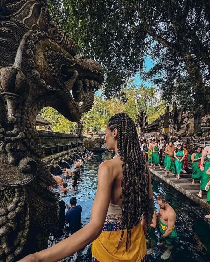 Ubud Bali: Tukad Cepung, Goa Raja & Tirta Empul Tour - Sacred Ritual at Tirta Empul